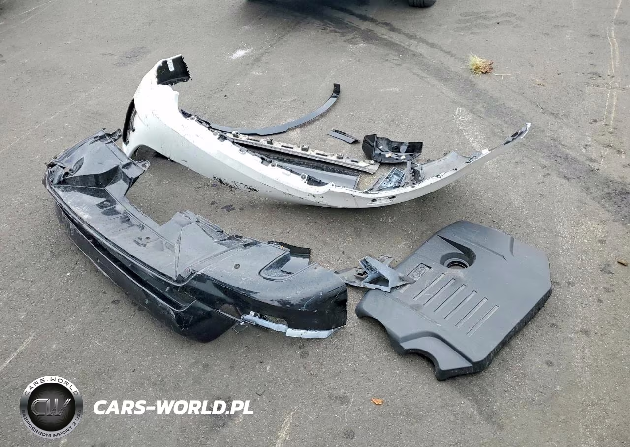 2023 Land Rover Discovery Hse R-Dynamic VIN:SALRM4EU3P2484414 - 13