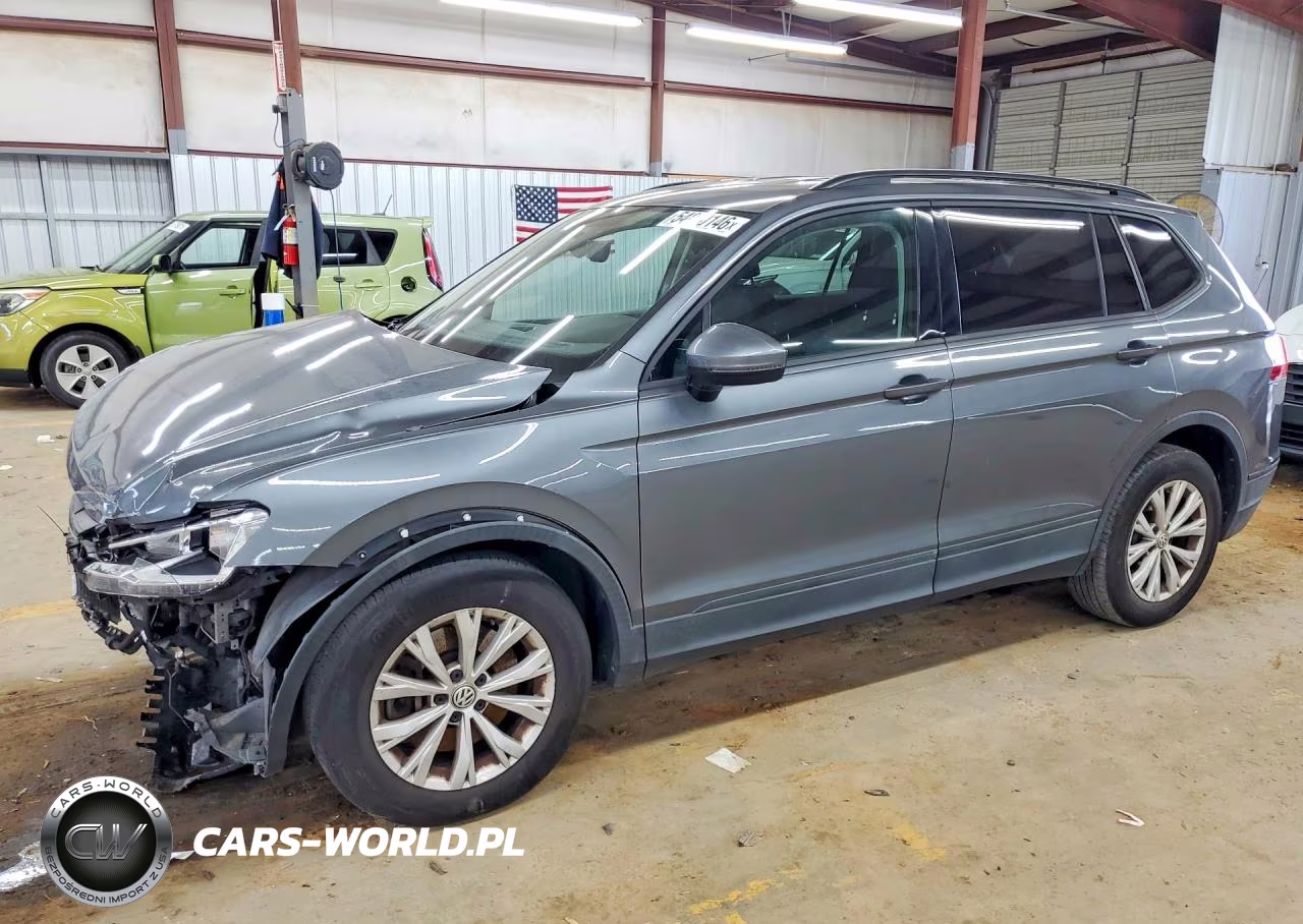 2018 Volkswagen Tiguan S