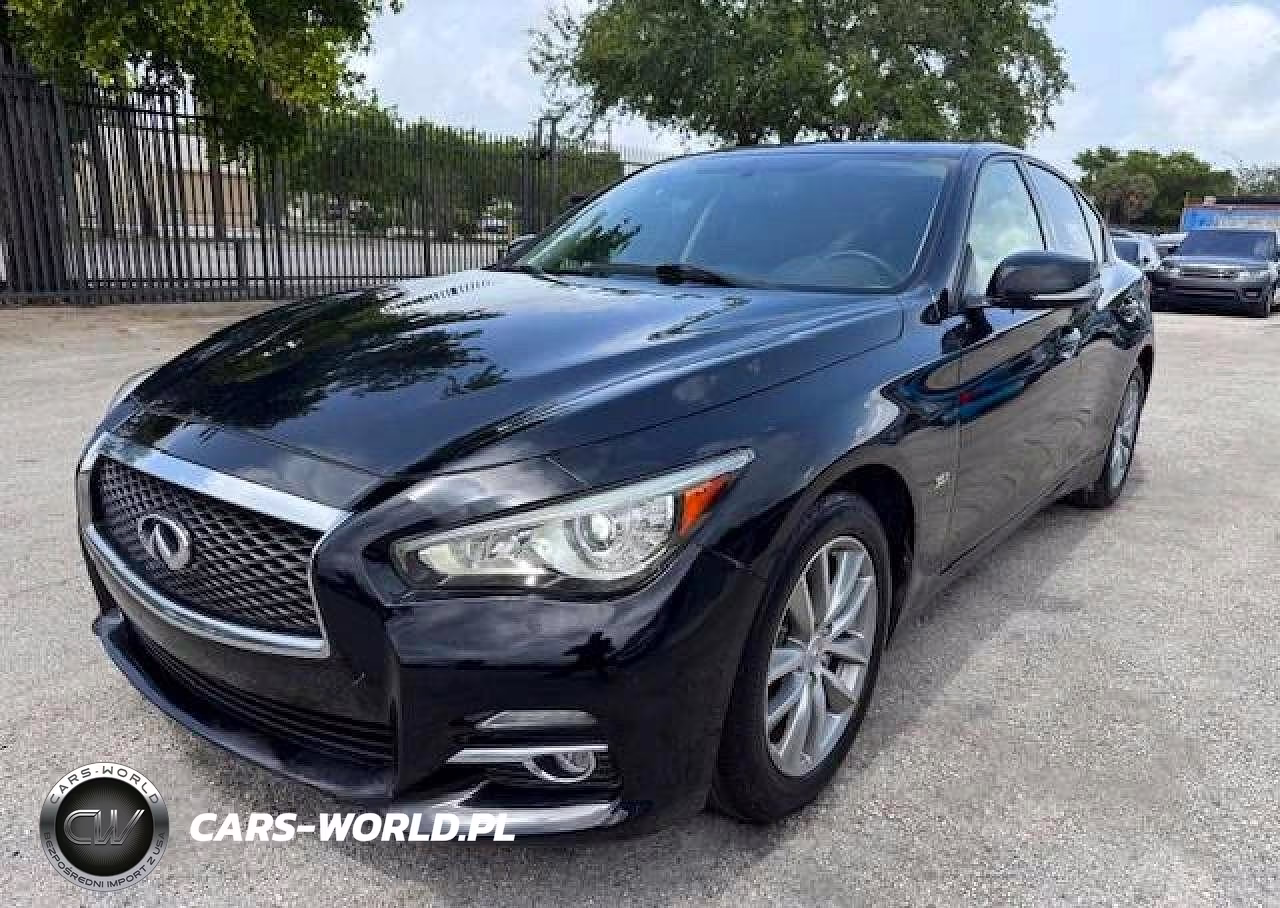 2017 Infiniti Q50 Premium