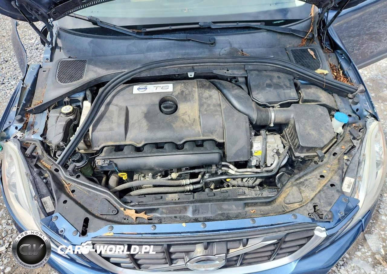 2010 Volvo Xc60 T6 VIN:YV4992DZ2A2024563 - 12