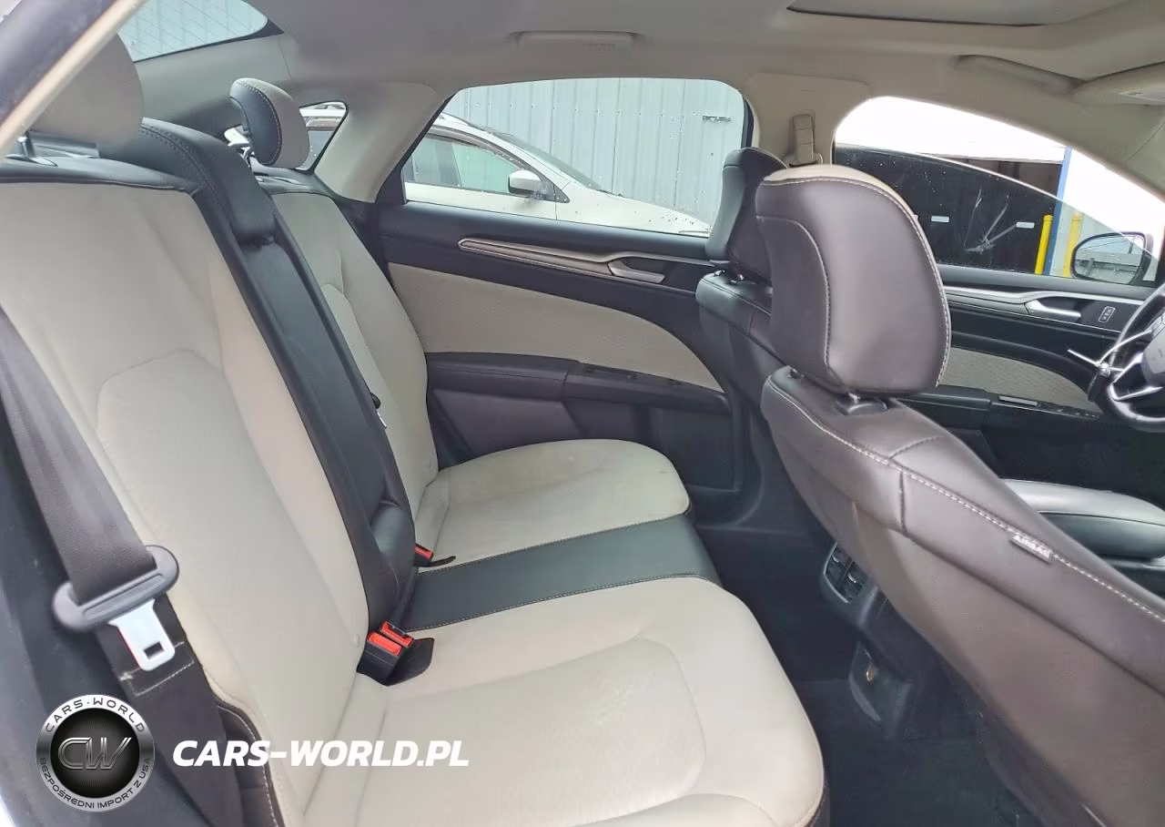 2020 Ford Fusion Se VIN:3FA6P0HD9LR140524 - 10