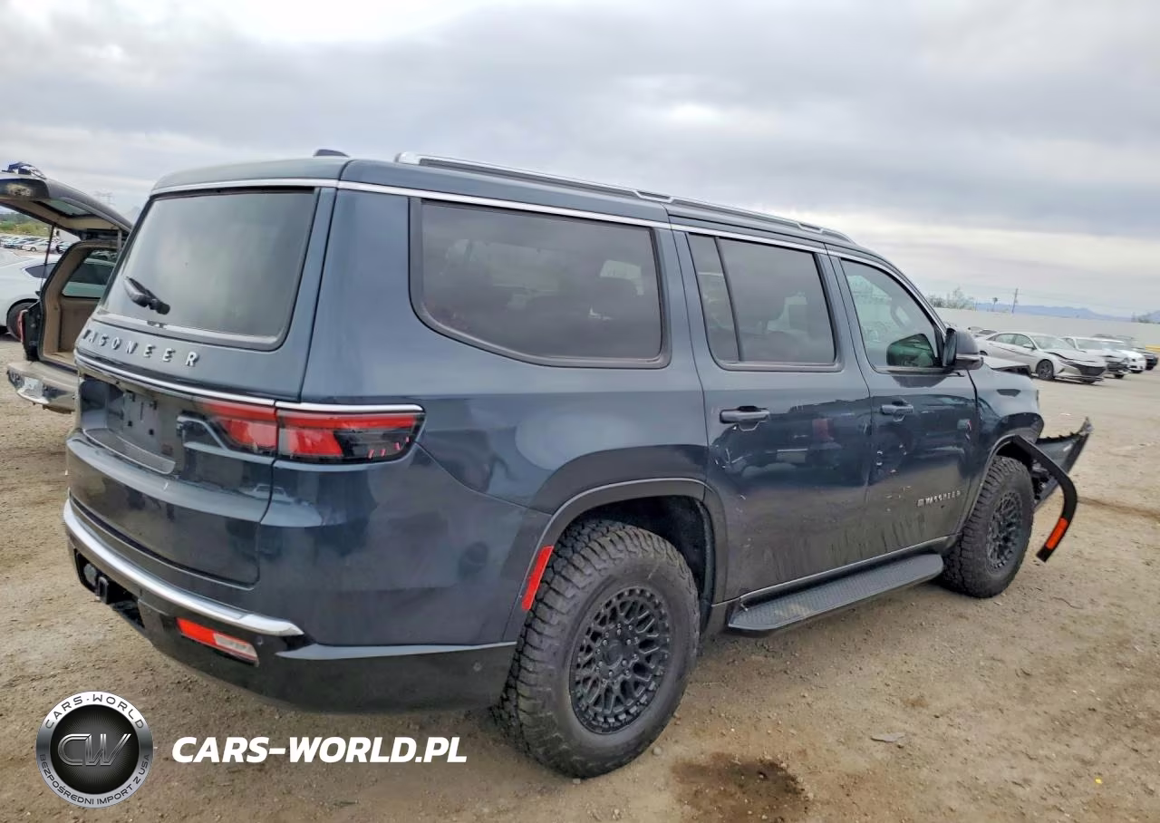 2023 Jeep Wagoneer Series I VIN:1C4SJVAT0PS515008 - 3