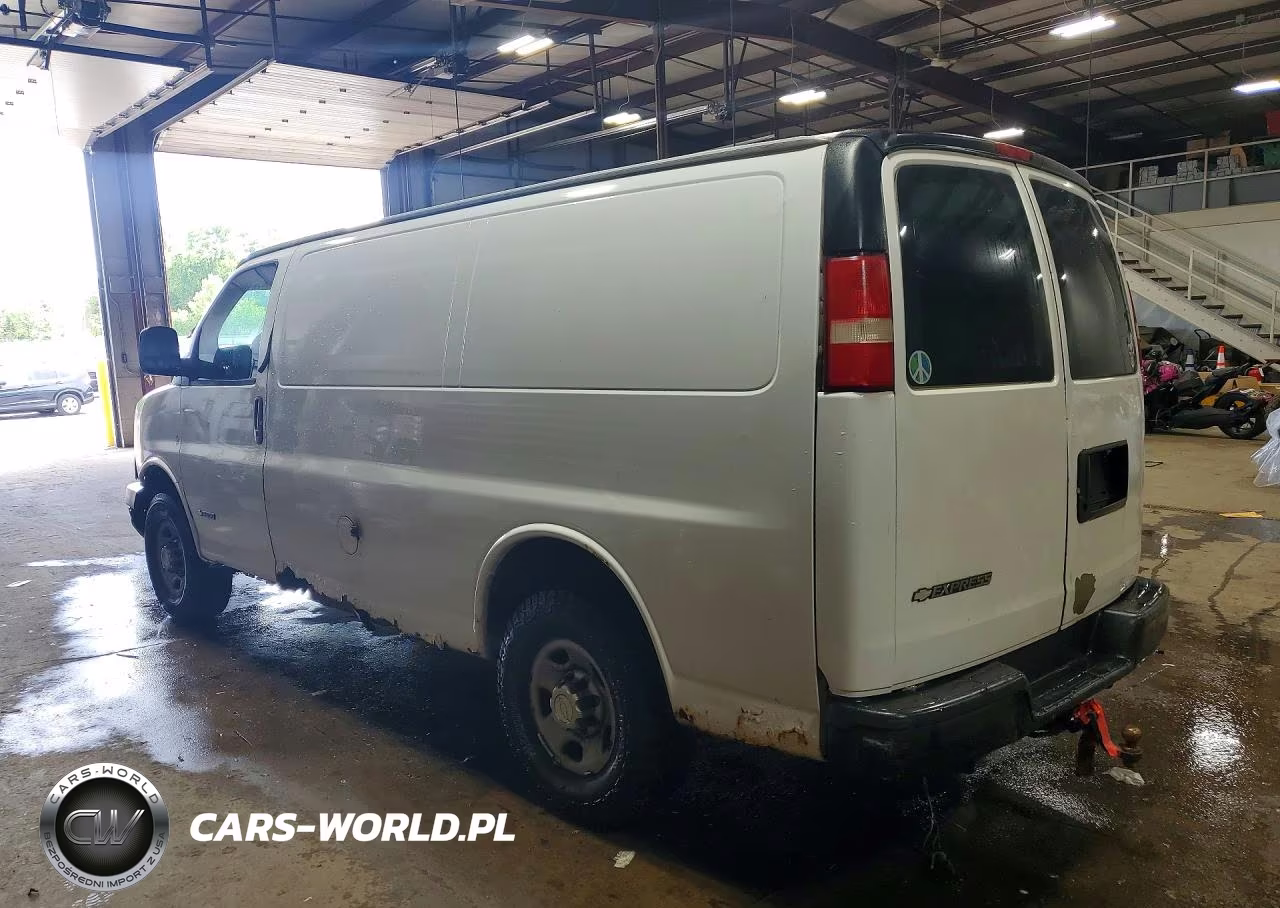 2008 Chevrolet Express G3500 VIN:1GCHG35KX81158314 - 2
