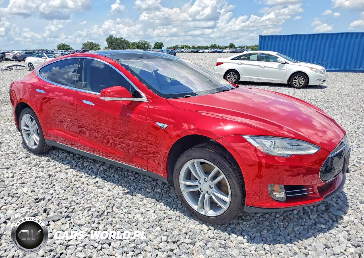 2013 Tesla Model S VIN:5YJSA1CN5DFP09694 - 4