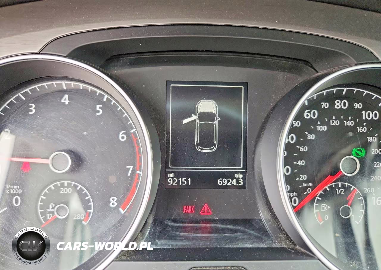 2015 Volkswagen Golf VIN:3VW217AU8FM005367 - 9