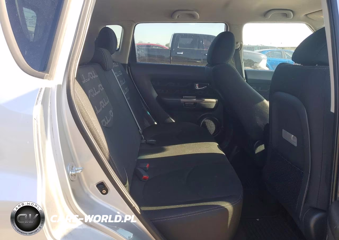 2012 Kia Soul + VIN:KNDJT2A68C7448928 - 10