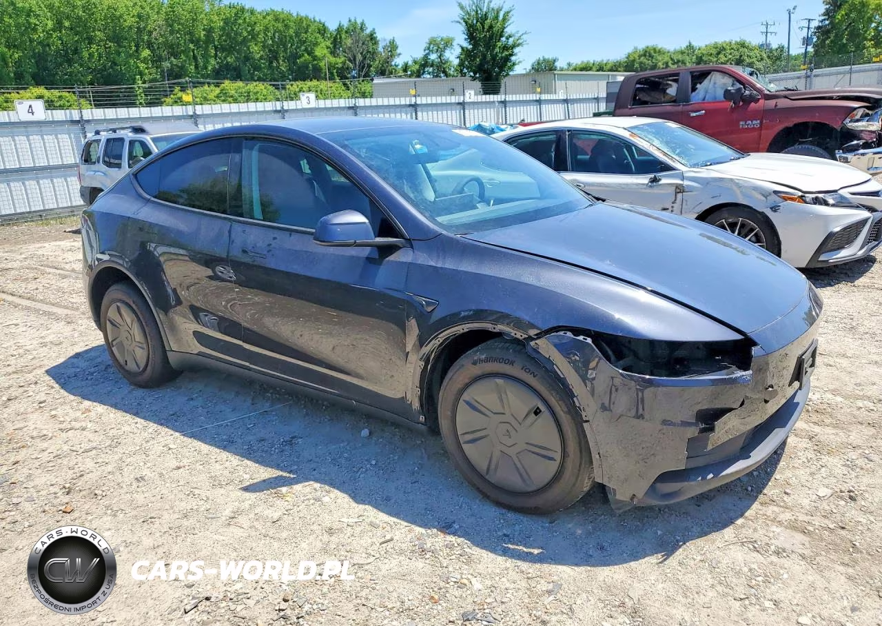 2026 Tesla Model Y VIN:7SAYGDED1TA590068 - 4