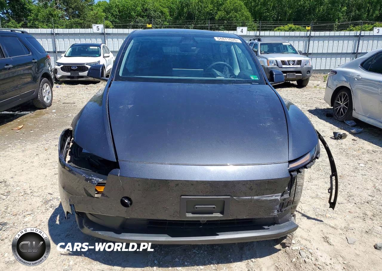 2026 Tesla Model Y VIN:7SAYGDED1TA590068 - 5