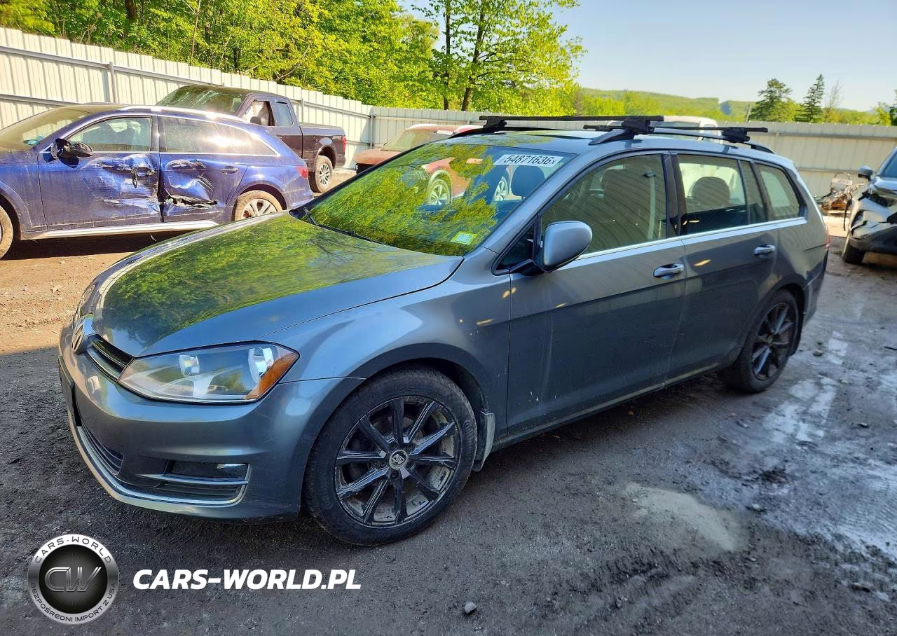 2016 Volkswagen Golf Sportwagen S
