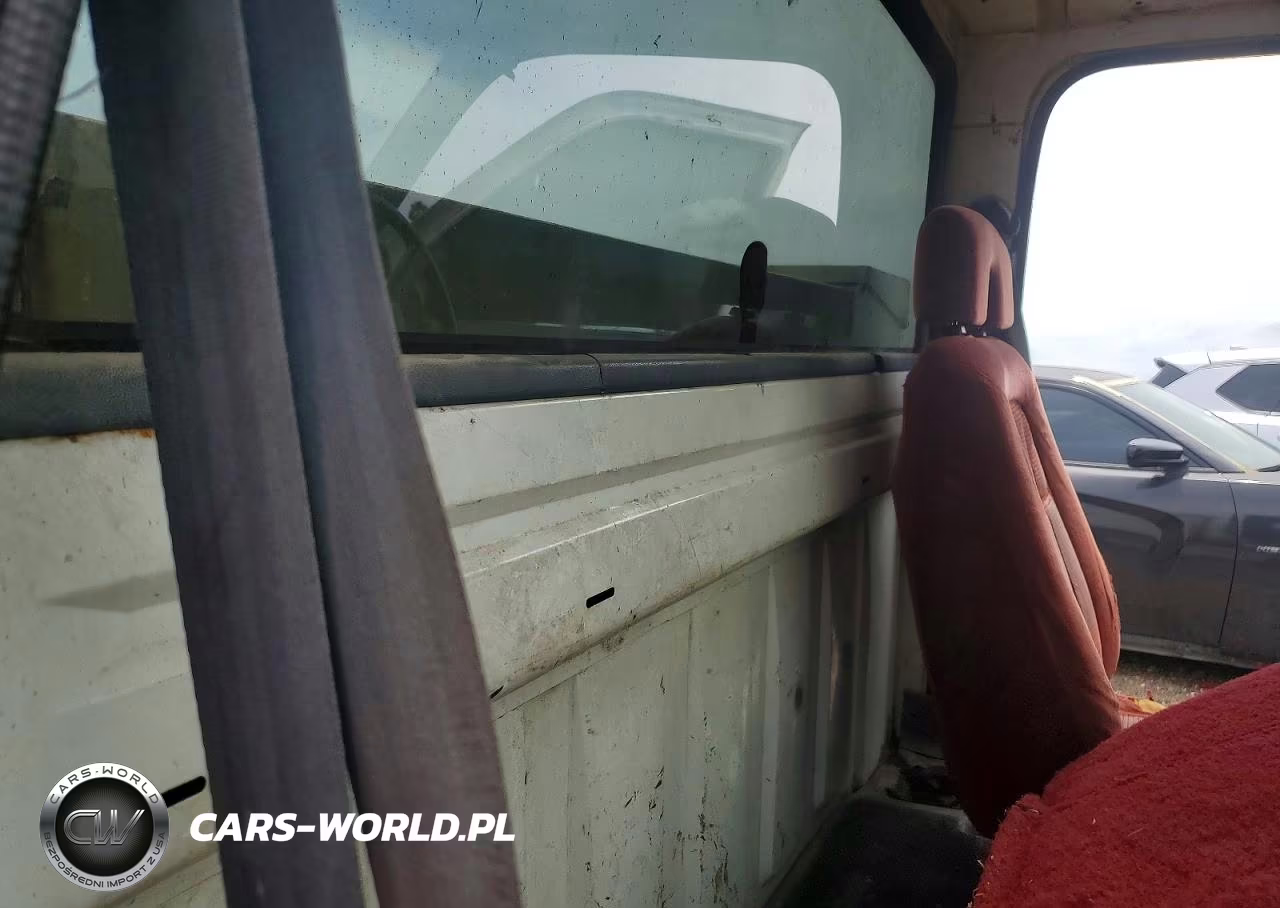 1990 Chevrolet 2500 E-C VIN:1GCGC24K6LE178063 - 10