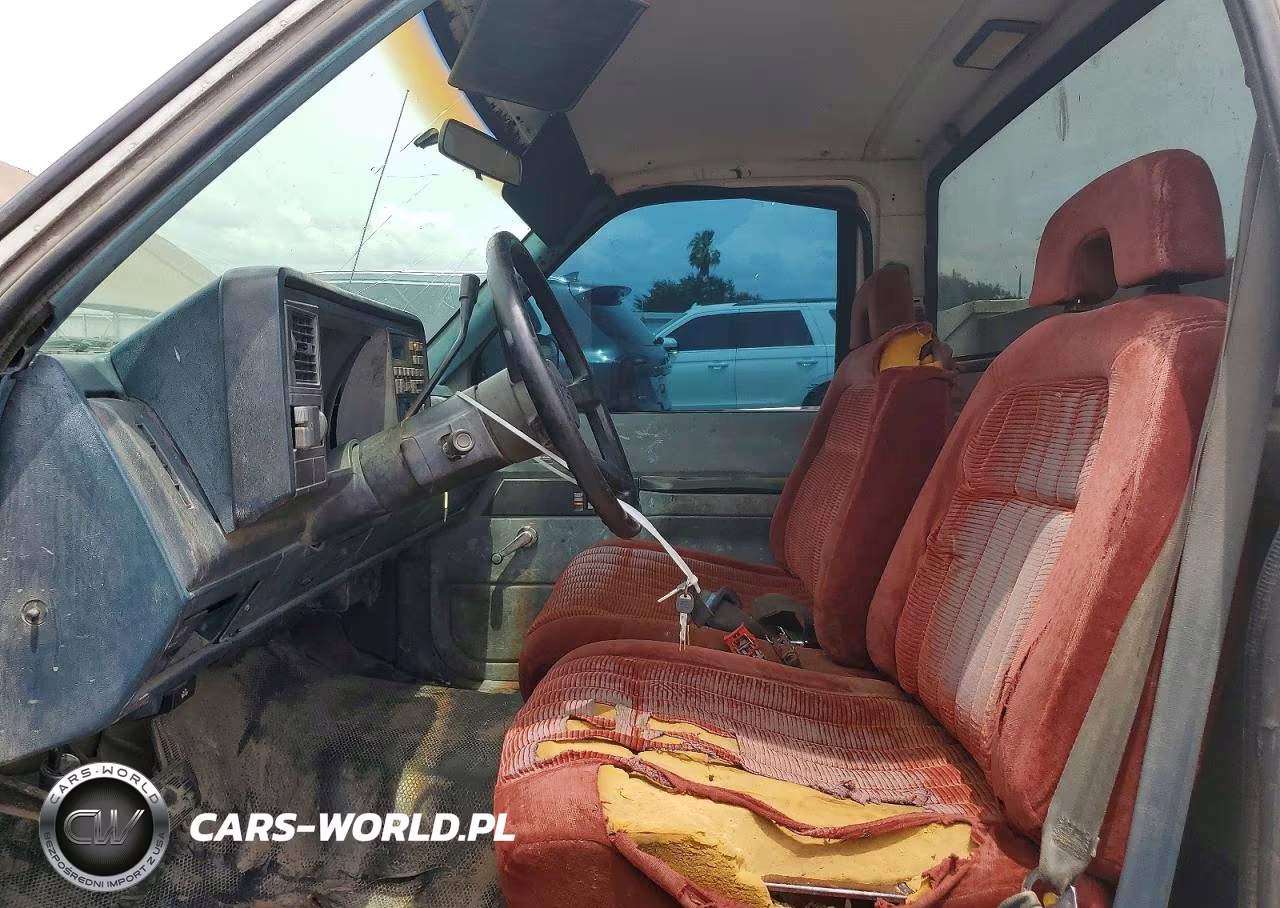 1990 Chevrolet 2500 E-C VIN:1GCGC24K6LE178063 - 7