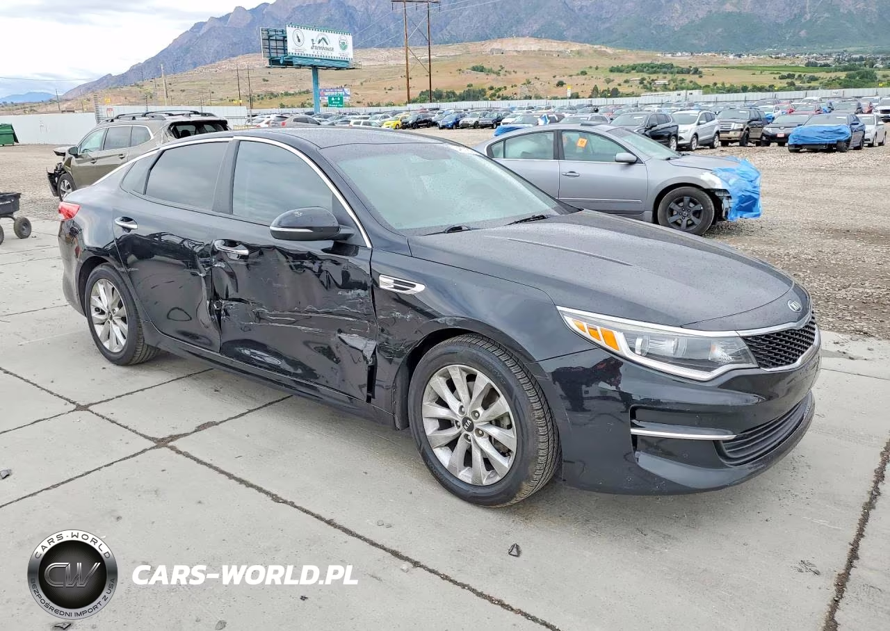 2016 Kia Optima Lx VIN:5XXGT4L3XGG059861 - 4
