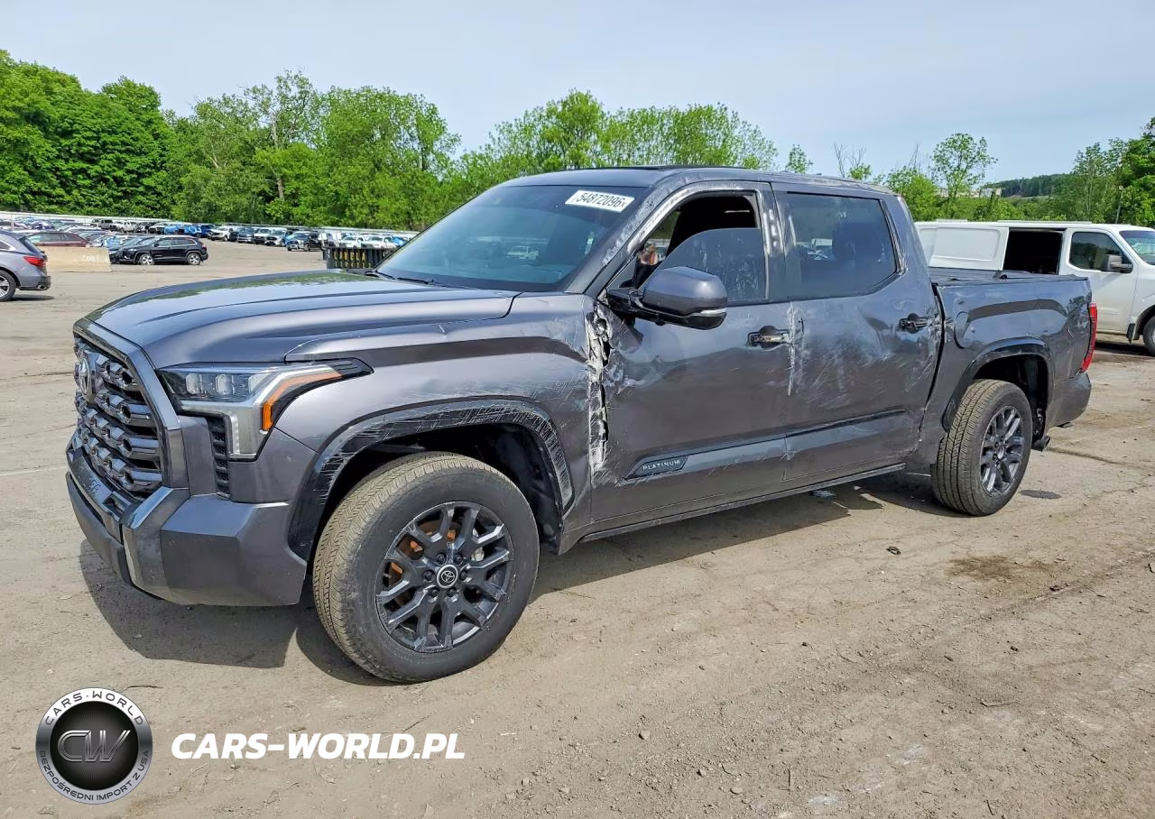 2024 Toyota Tundra Crewmax Platinum – zdjęcie 1 z 12