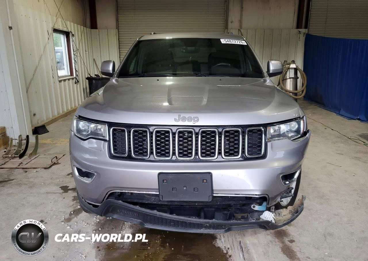 2018 Jeep Grand Cherokee Laredo VIN:1C4RJFAG2JC312761 - 5