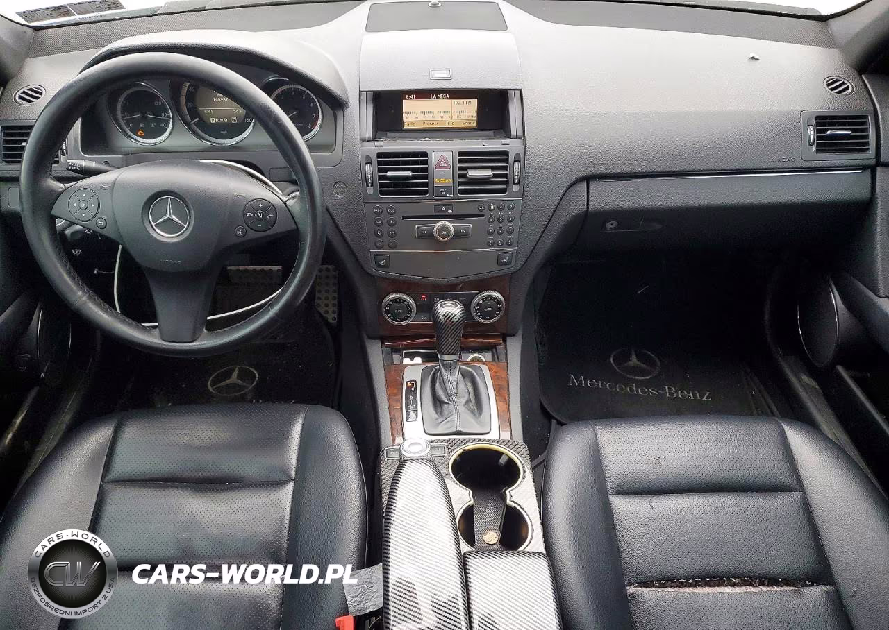 2010 Mercedes-Benz C 300 4Matic VIN:WDDGF8BB5AR092543 - 8