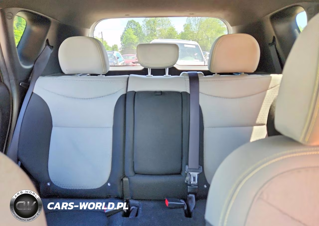 2014 Kia Soul + VIN:KNDJP3A57E7712046 - 10