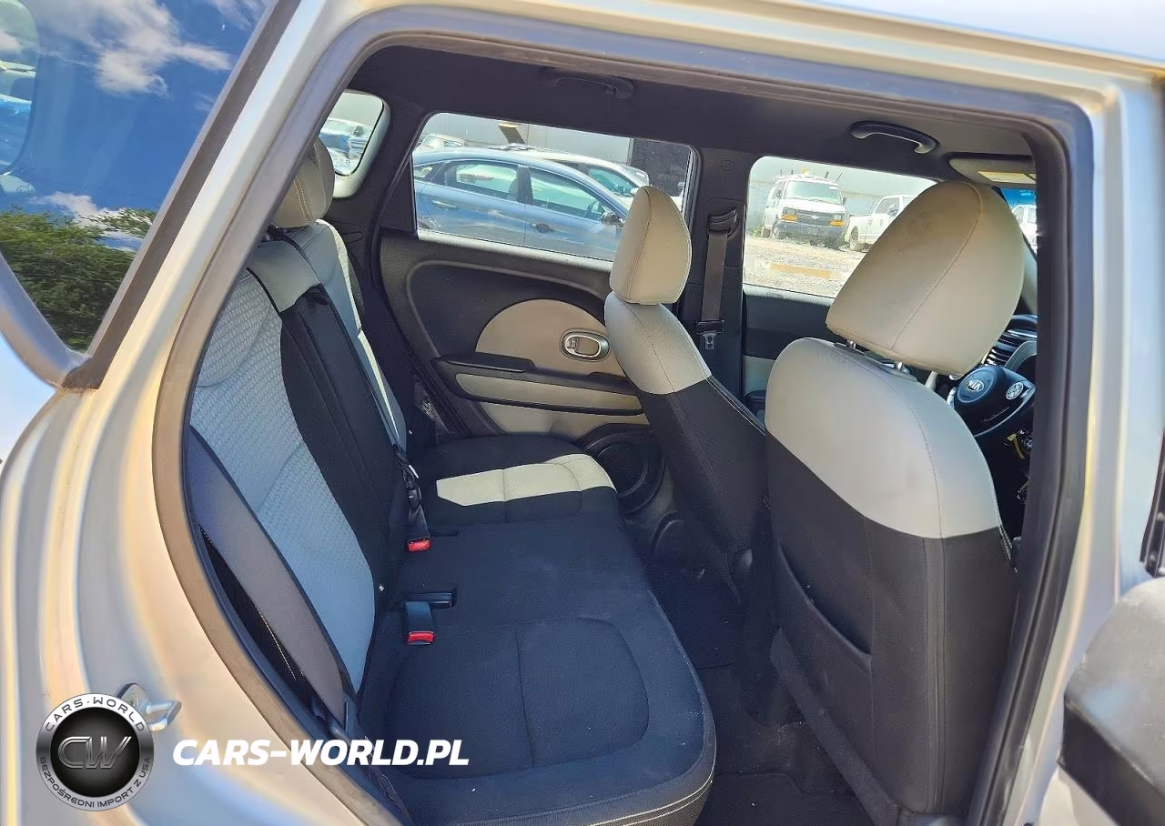 2014 Kia Soul + VIN:KNDJP3A57E7712046 - 11
