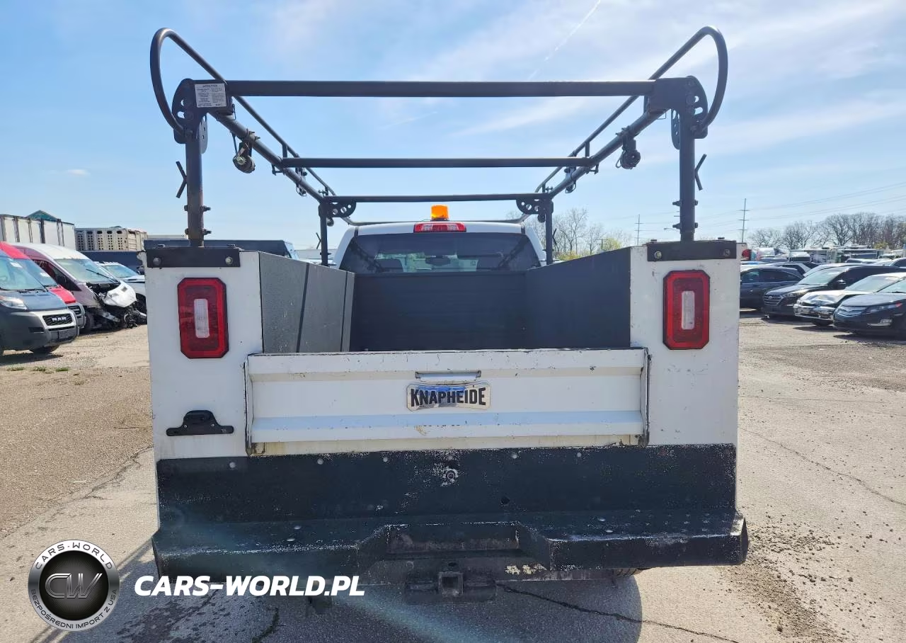 2019 Chevrolet Silverado C2500 Heavy Duty VIN:2GC2CREG3K1132185 - 6