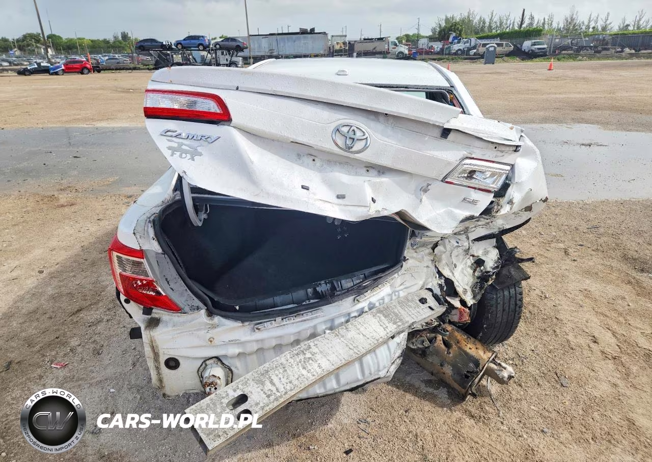 2013 Toyota Camry Se VIN:4T1BF1FK3DU211743 - 6