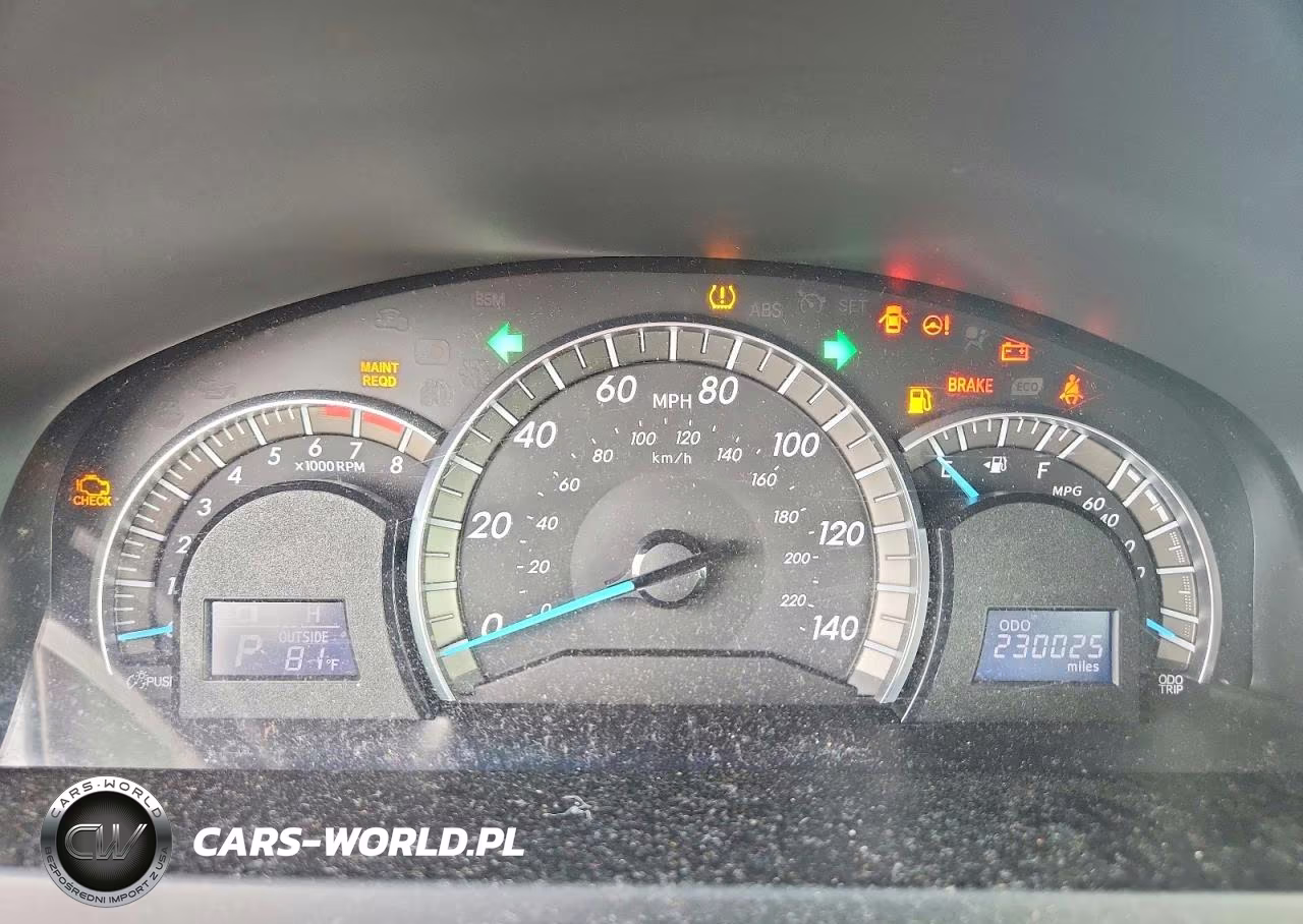 2013 Toyota Camry Se VIN:4T1BF1FK3DU211743 - 9