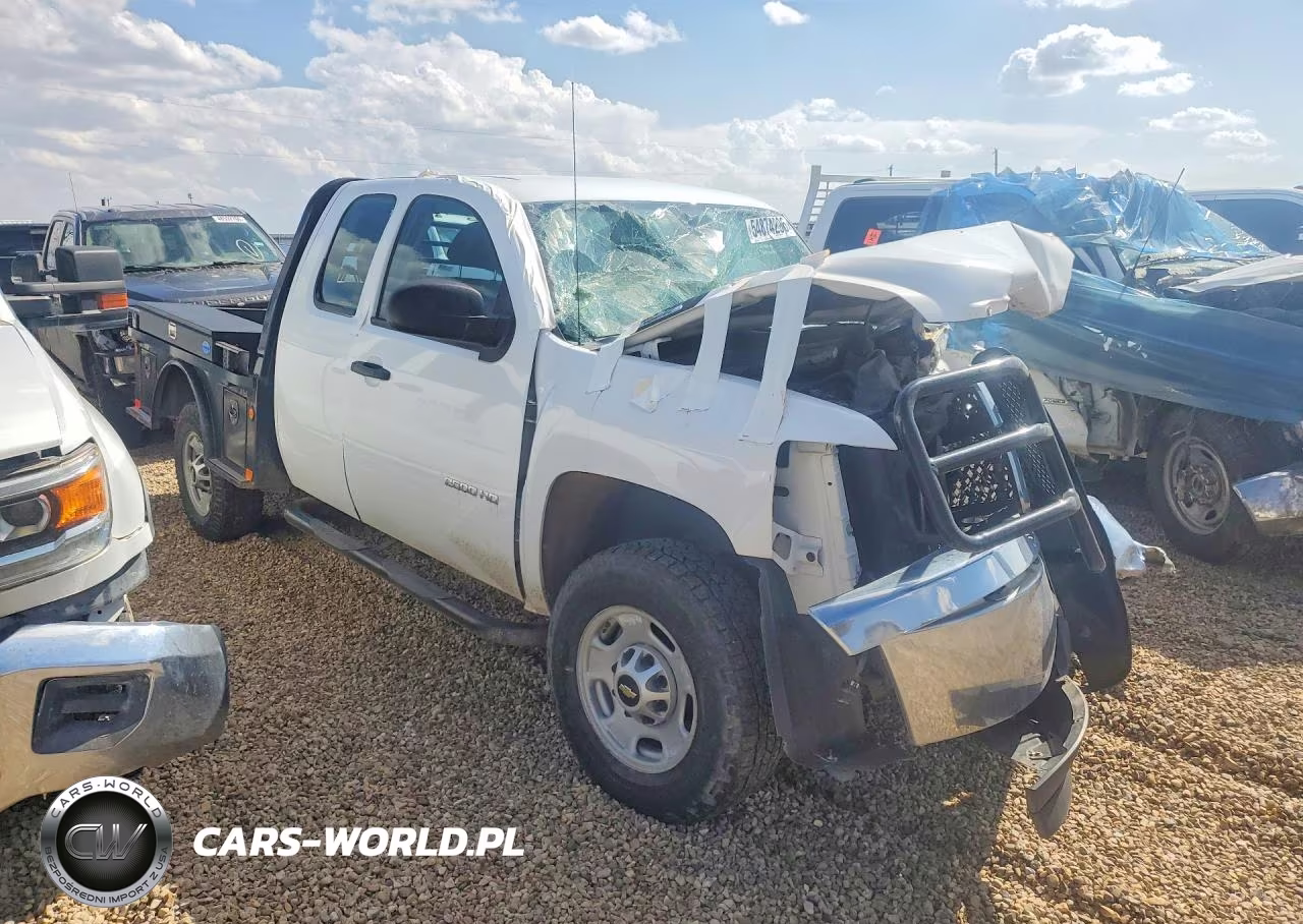 2013 Chevrolet Silverado 2500 Work Truck Flatbed Truck VIN:1GC2CVCG7DZ237754 - 4