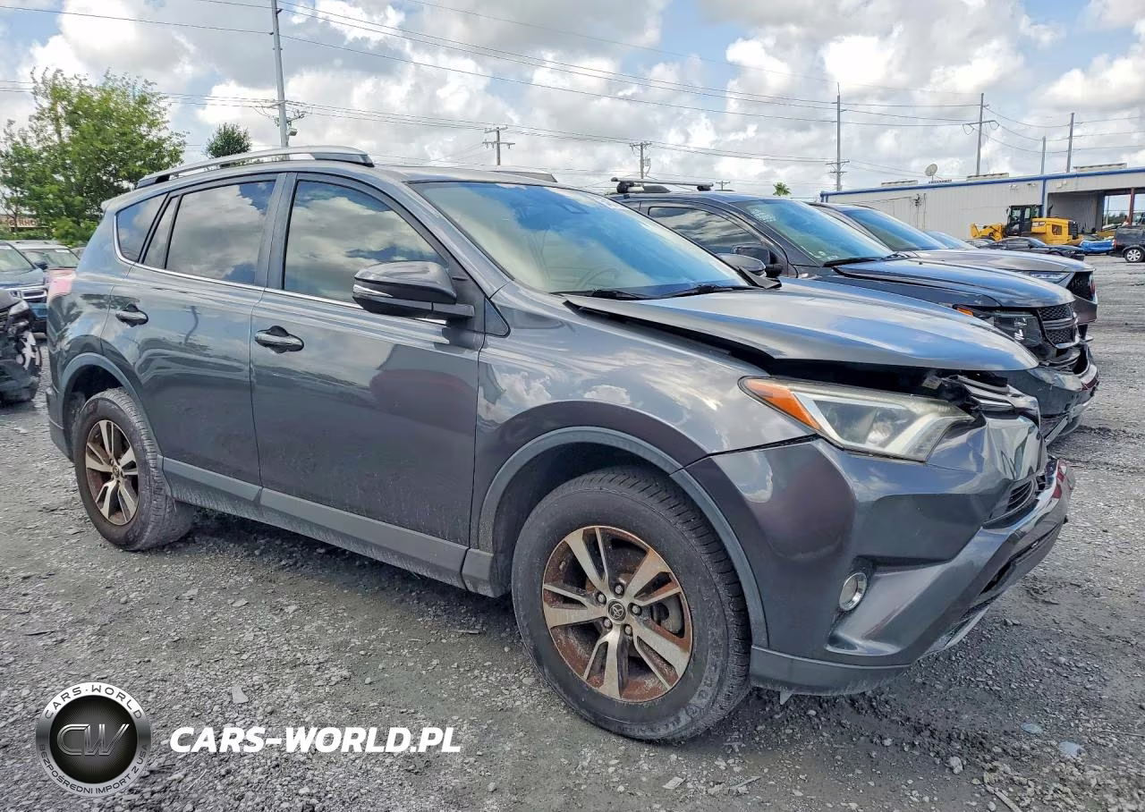 2018 Toyota Rav4 Xle VIN:JTMWFREV1JD109577 - 4