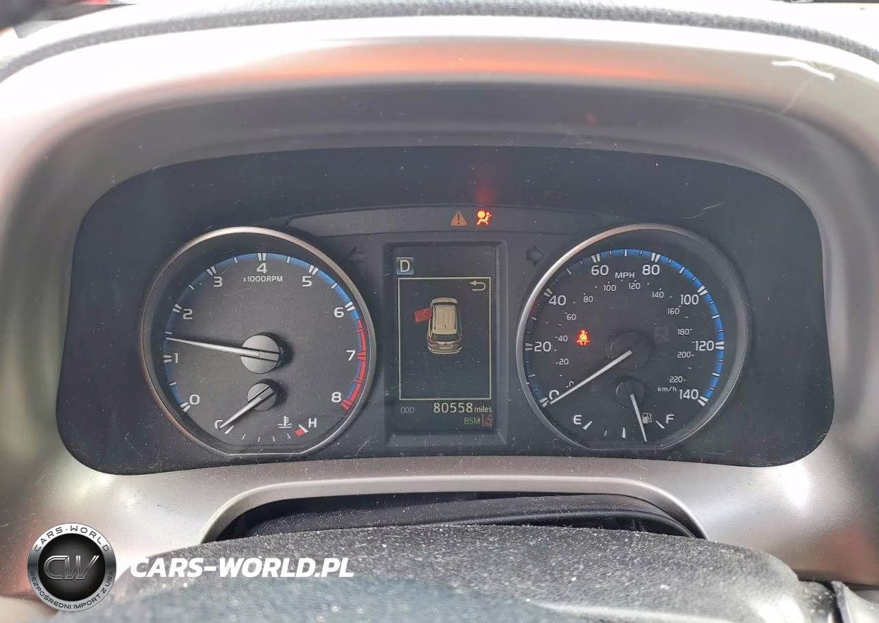 2018 Toyota Rav4 Xle VIN:JTMWFREV1JD109577 - 9