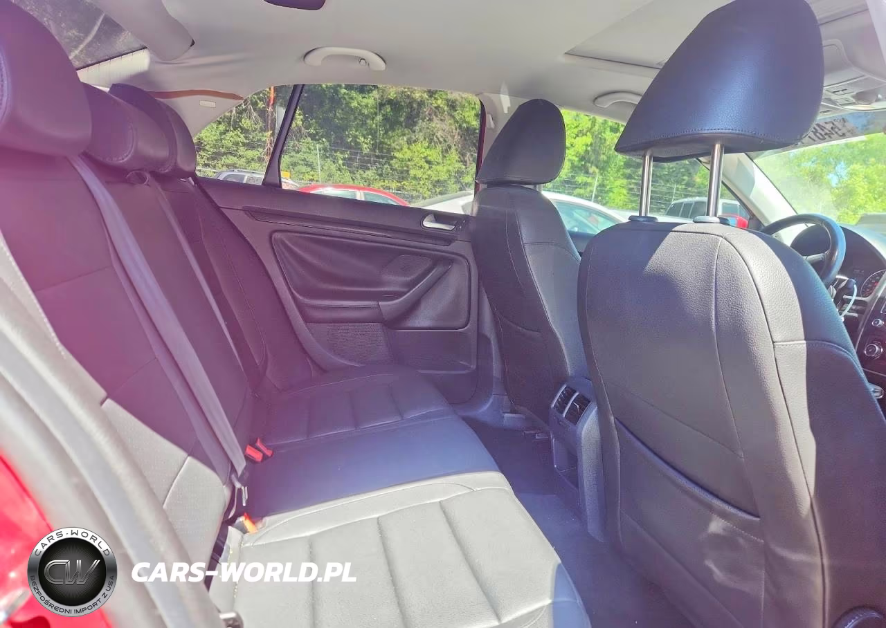 2010 Volks Jetta VIN:3VWRZ7AJXAM049859 - 10