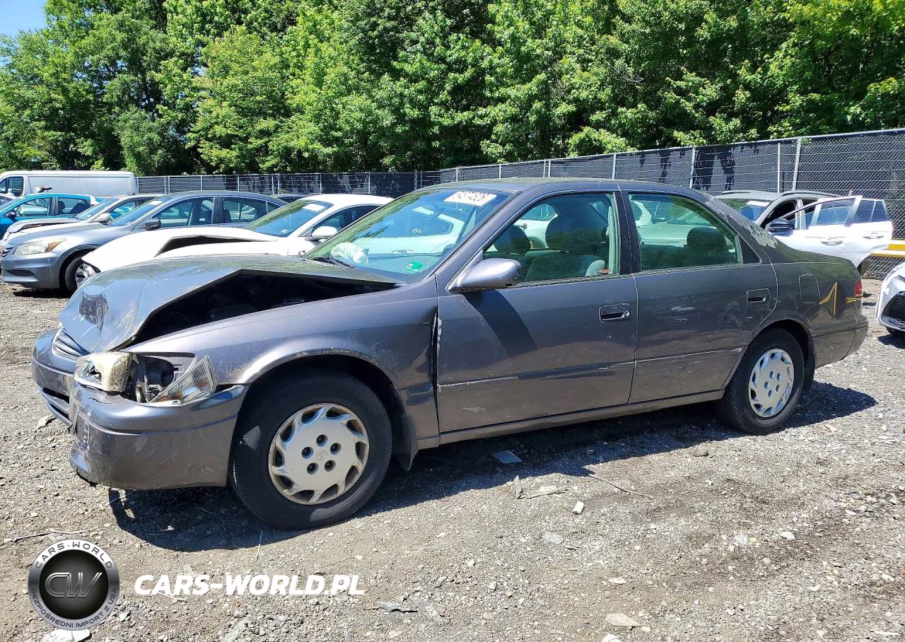 1999 Toyota Camry Le