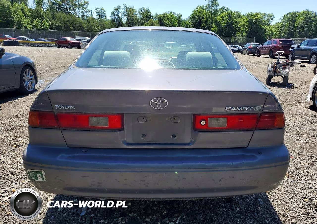 1999 Toyota Camry Le VIN:4T1BG22K4XU869116 - 6