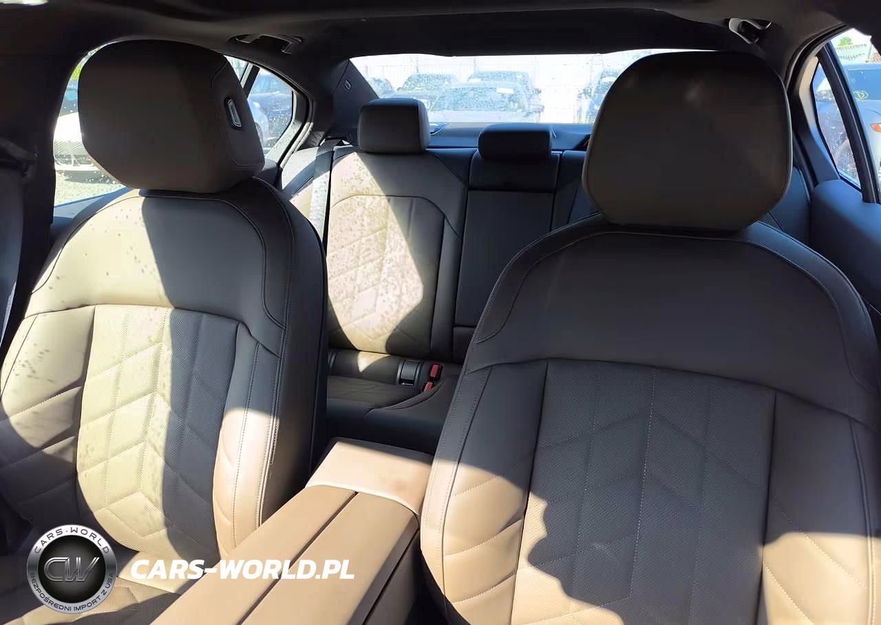 2026 BMW 530 Xi VIN:WBA53FJ01TCW71868 - 10