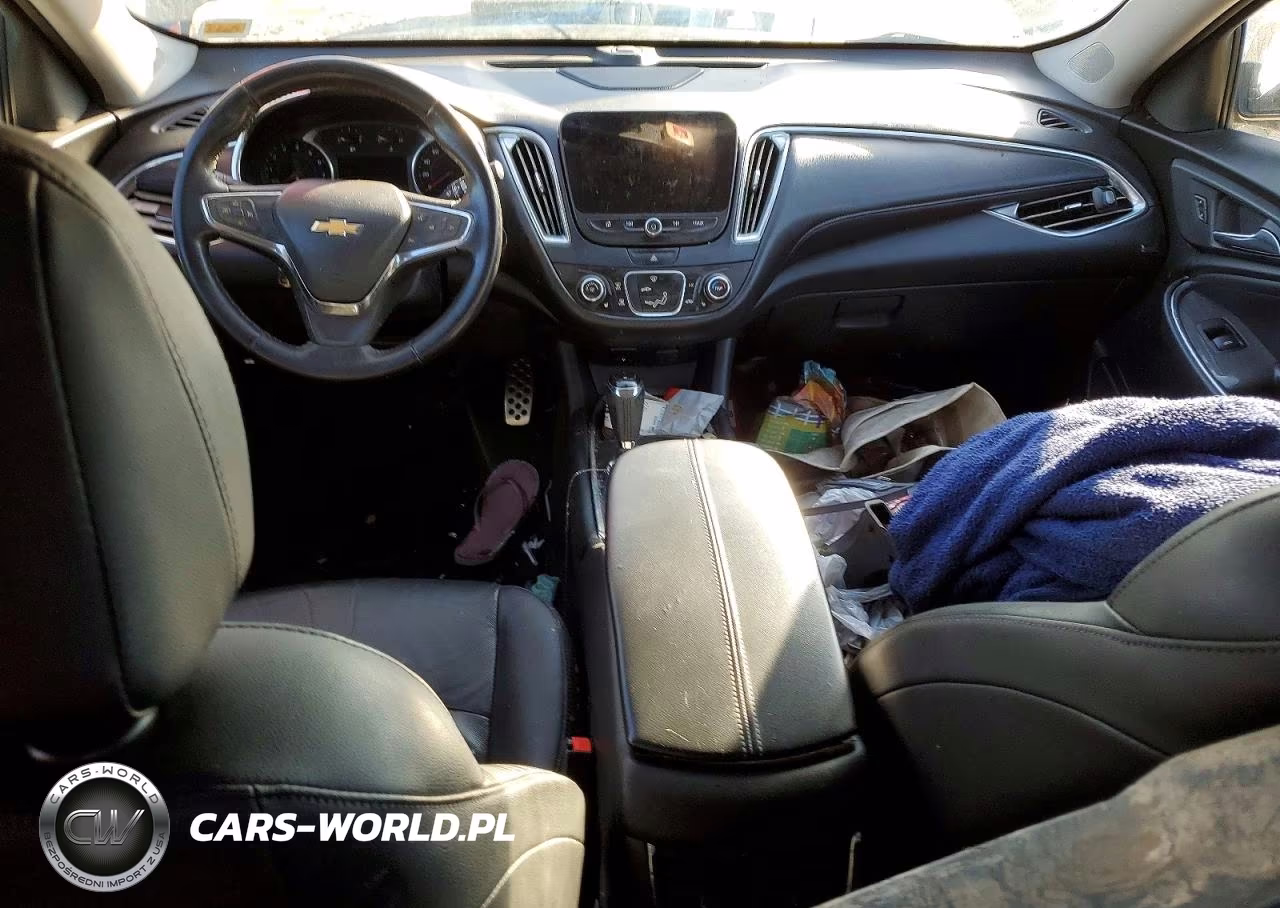 2017 Chevrolet Malibu Lt VIN:1G1ZE5ST5HF106975 - 8
