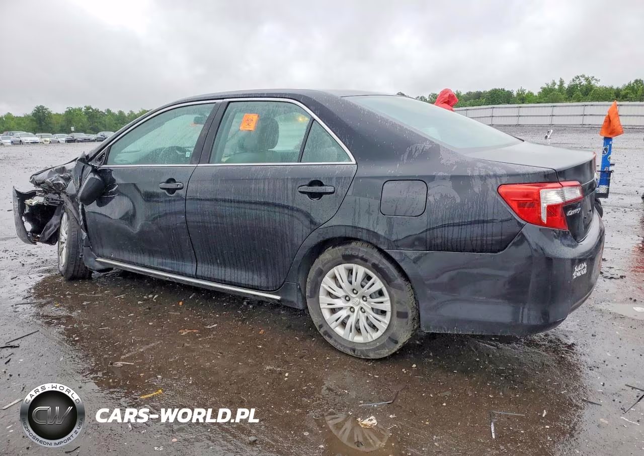 2014 Toyota Camry Le VIN:4T1BF1FK3EU844647 - 2