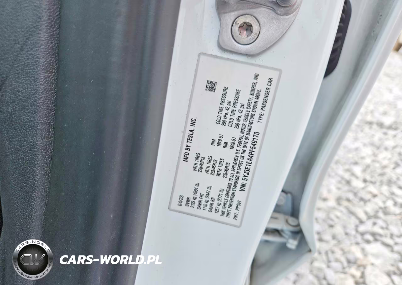 2023 Tesla Model 3 VIN:5YJ3E1EA4PF549170 - 12