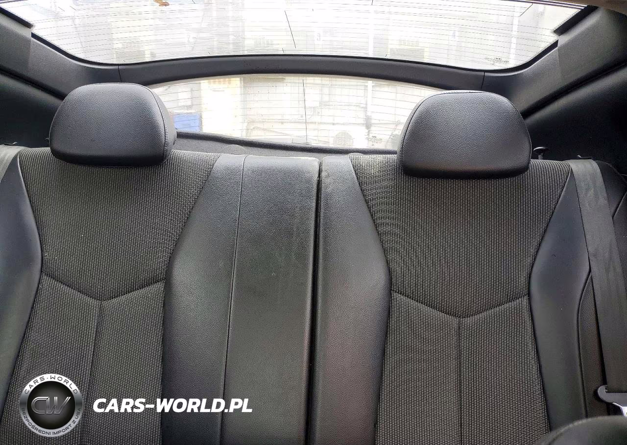 2013 Hyundai Veloster Base VIN:KMHTC6AD4DU101111 - 10