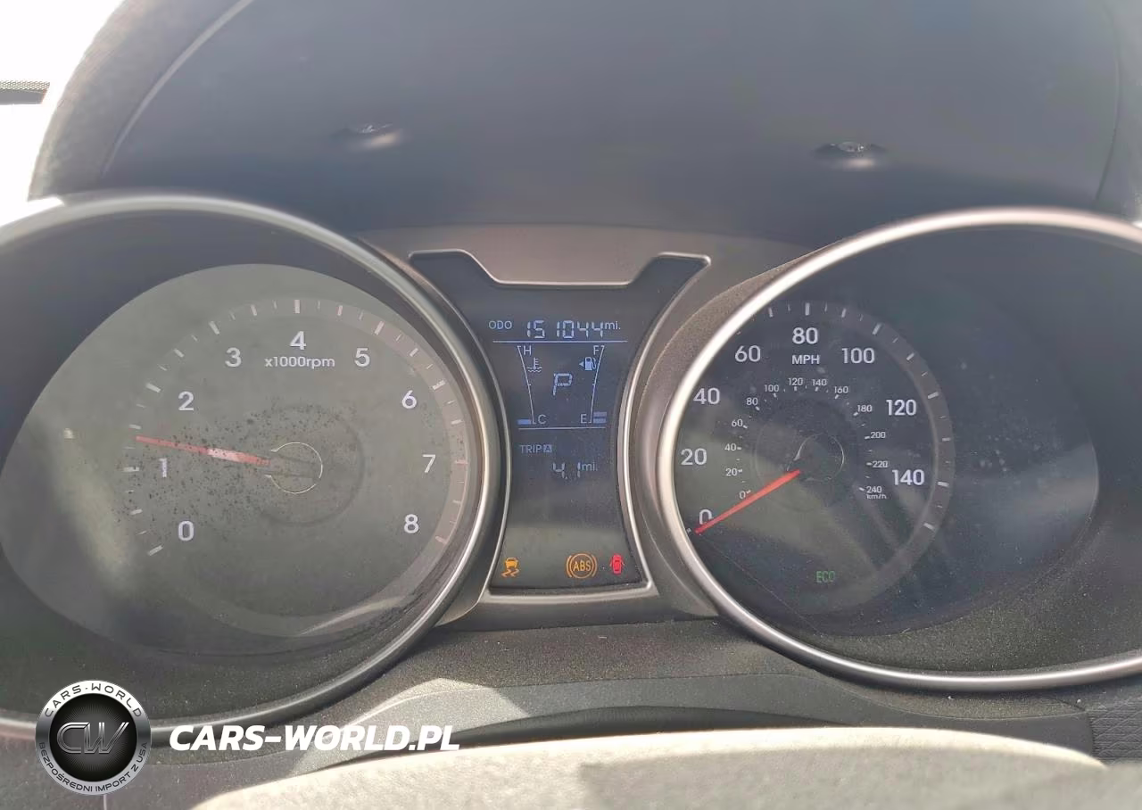 2013 Hyundai Veloster Base VIN:KMHTC6AD4DU101111 - 9