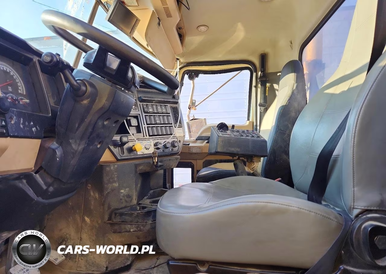 2019 Mack Gr64F Ready Mix Truck VIN:1M2GR2GC2KM004963 - 5