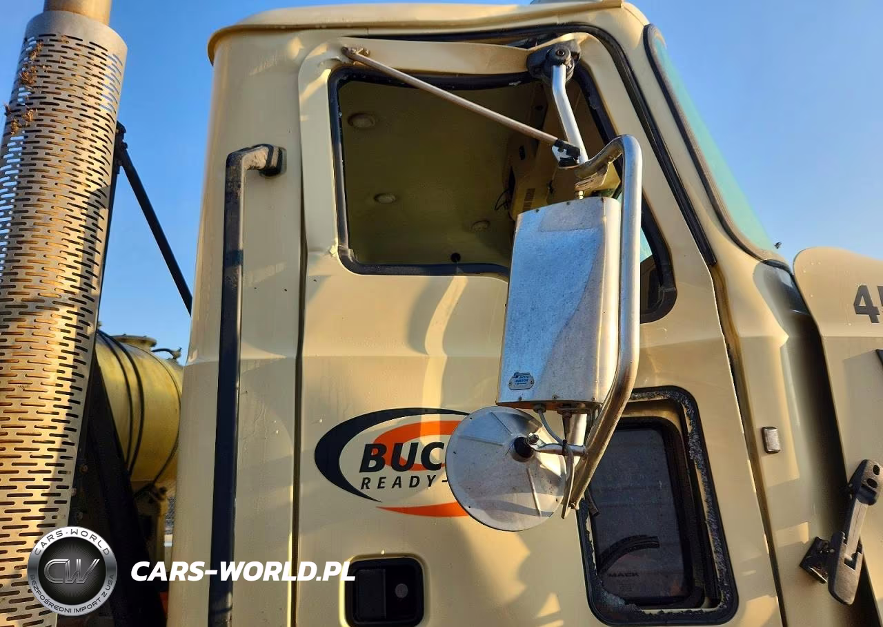 2019 Mack Gr64F Ready Mix Truck VIN:1M2GR2GC2KM004963 - 9