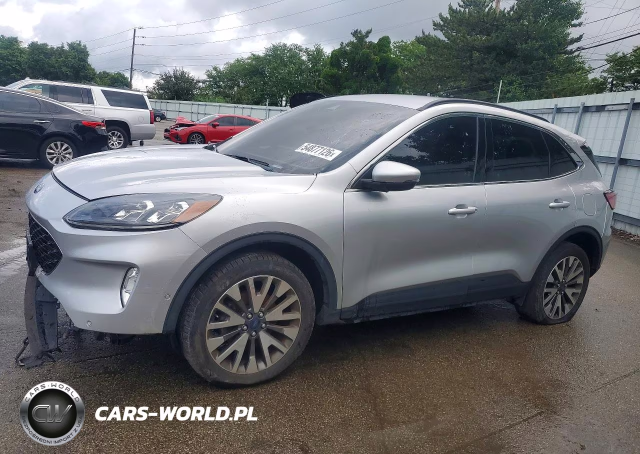 2020 Ford Escape Titanium