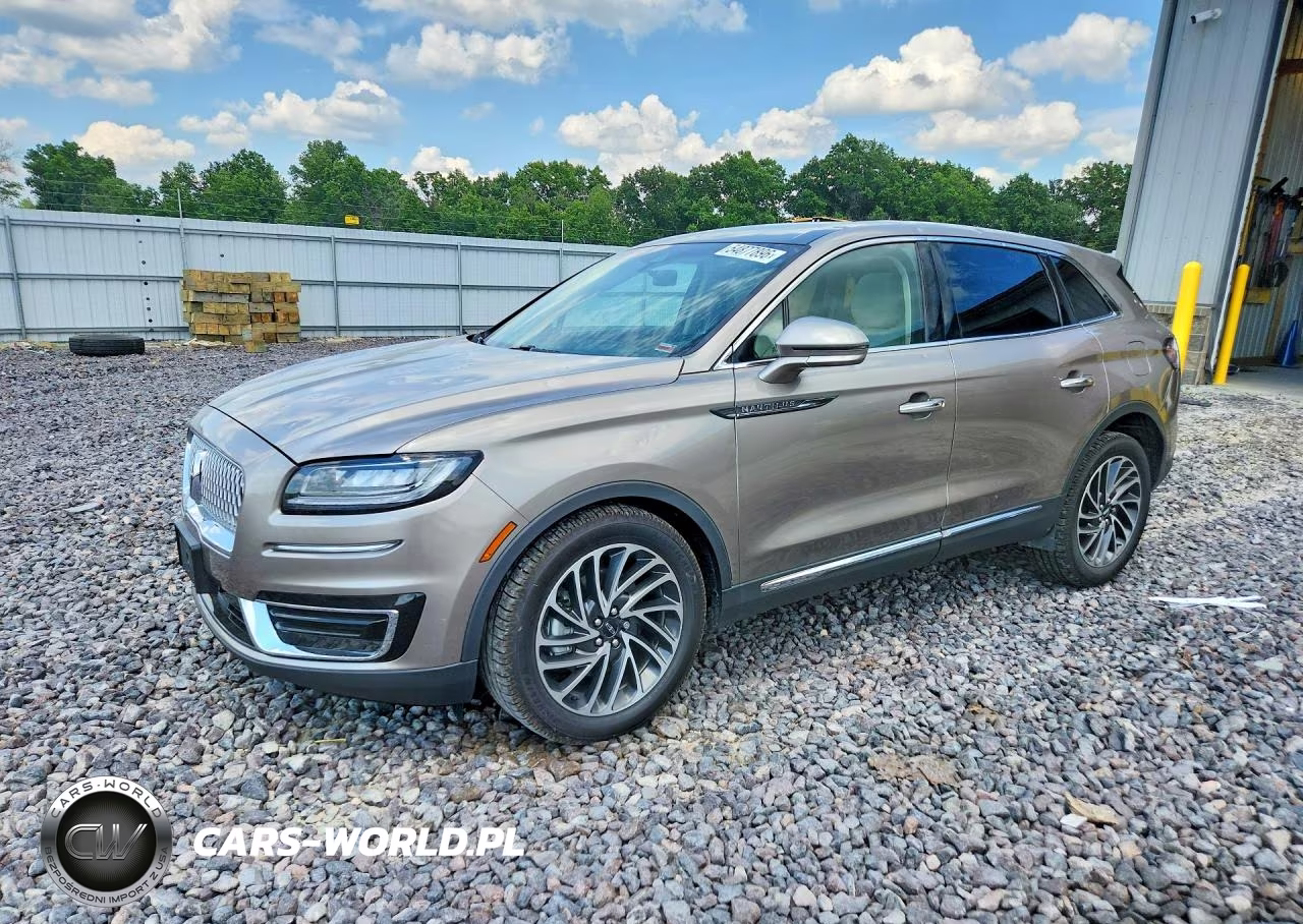 2020 Lincoln Nautilus Reserve