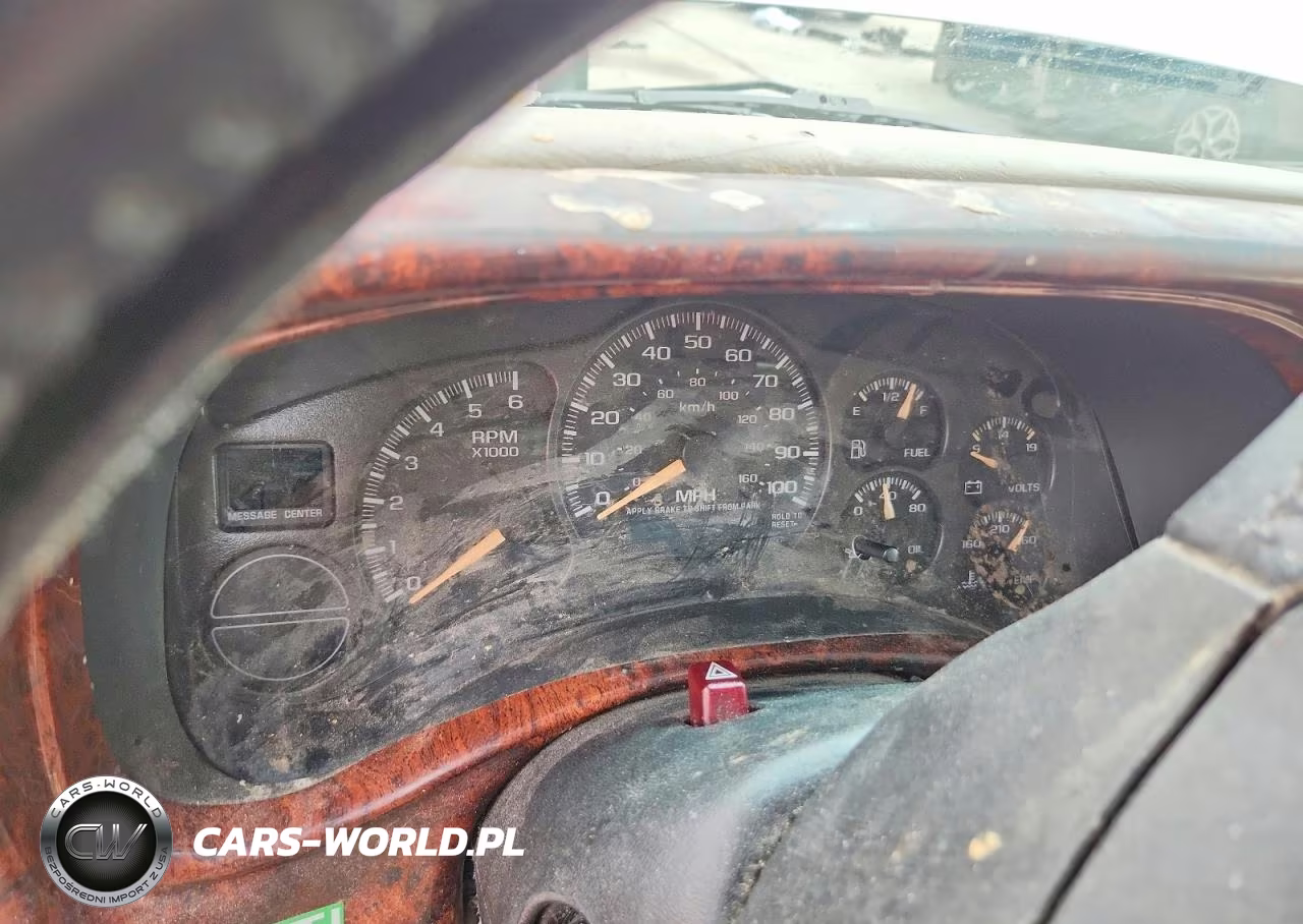 2002 Chevrolet Tahoe K1500 VIN:1GNEK13Z82J249330 - 9