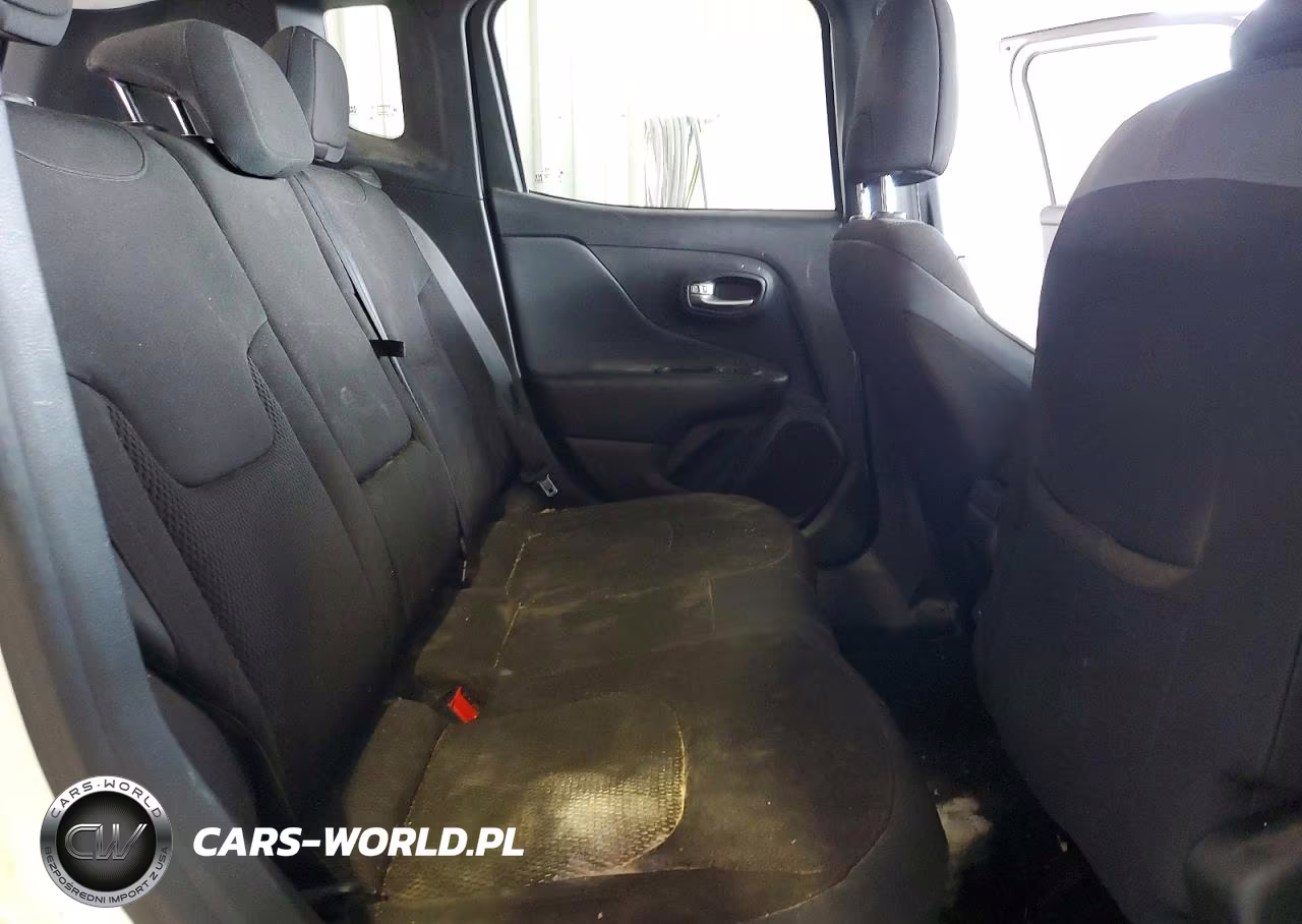 2020 Jeep Renegade Latitude VIN:ZACNJBBB9LPL00886 - 10