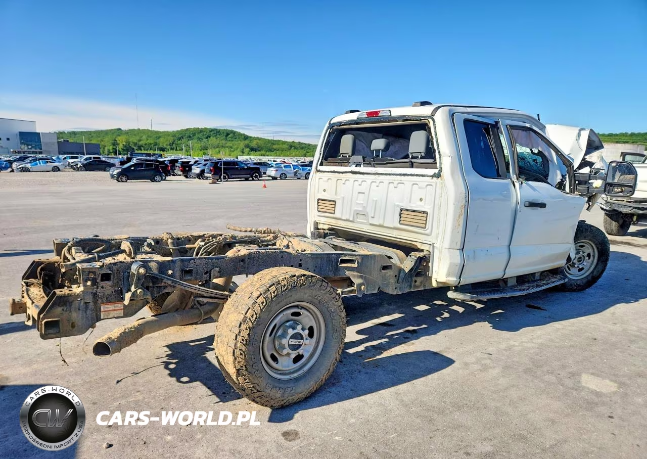 2023 Ford F250 Super Duty VIN:1FT7X2BA4PEC62449 - 3