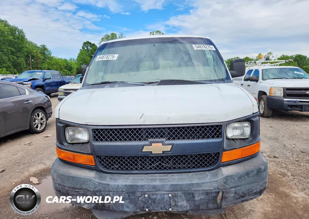 2015 Chevrolet Express G2500 VIN:1GCWGGCF2F1211525 - 5