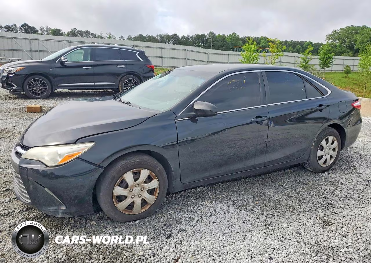2017 Toyota Camry Le – zdjęcie 1 z 12
