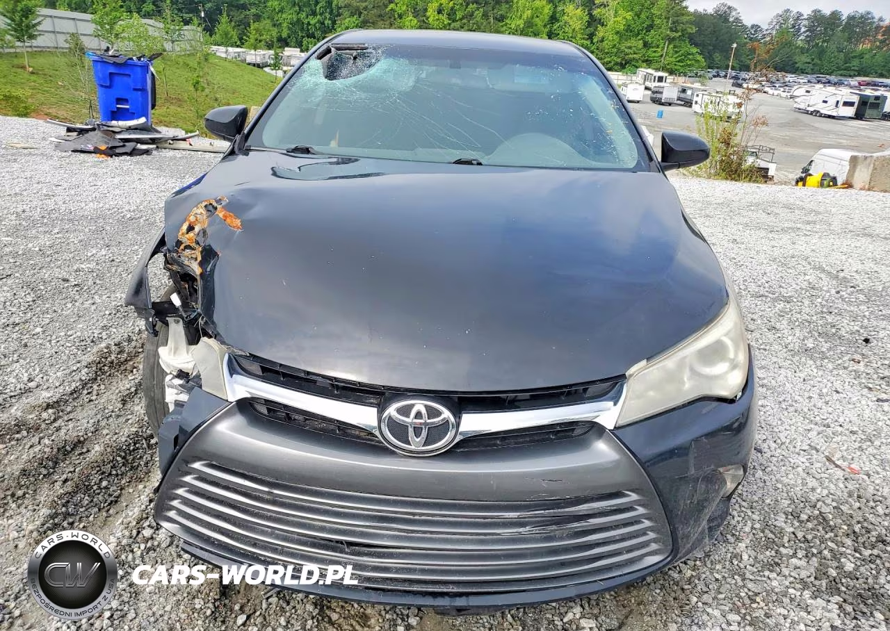 2017 Toyota Camry Le VIN:4T1BF1FK7HU423633 - 5