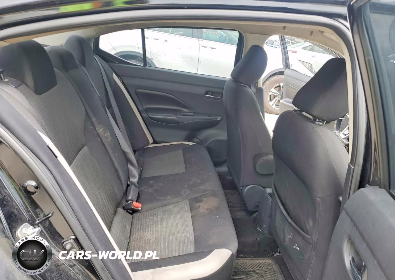 2020 Nissan Versa Sv VIN:3N1CN8EV9LL856666 - 10