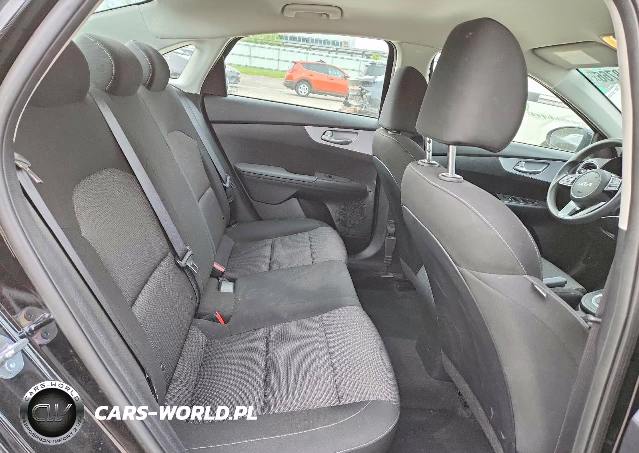 2024 Kia Forte Lx VIN:3KPF24ADXRE802931 - 10