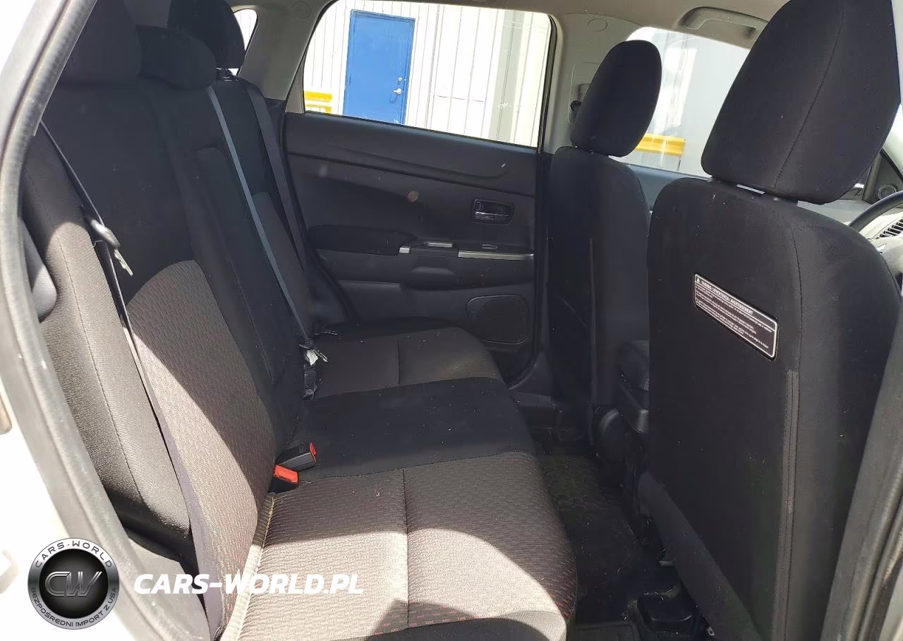 2018 Mitsubishi Outlander Sport Es VIN:JA4AR3AU4JU025033 - 11