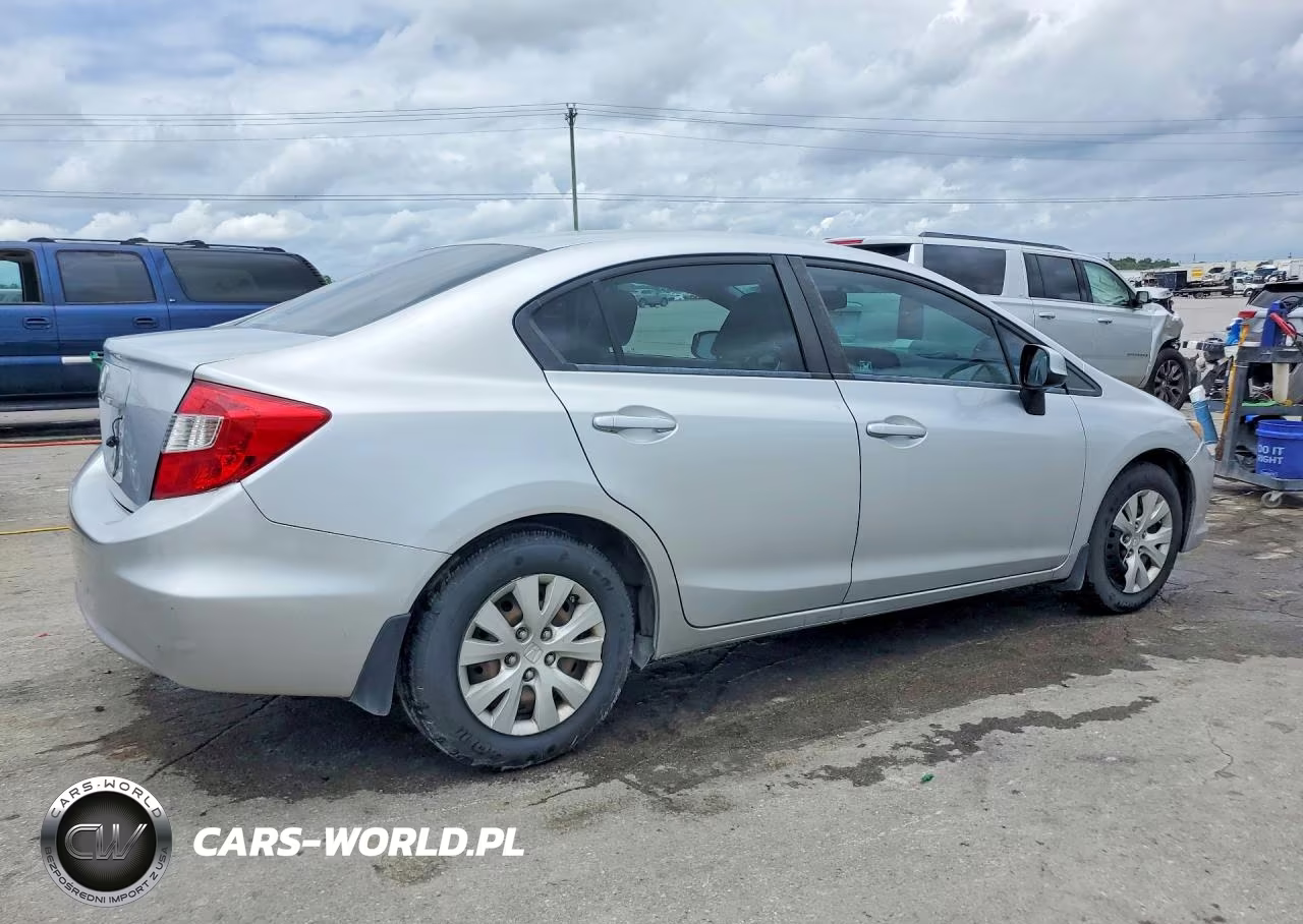 2012 Honda Civic Lx VIN:2HGFB2F52CH328525 - 3